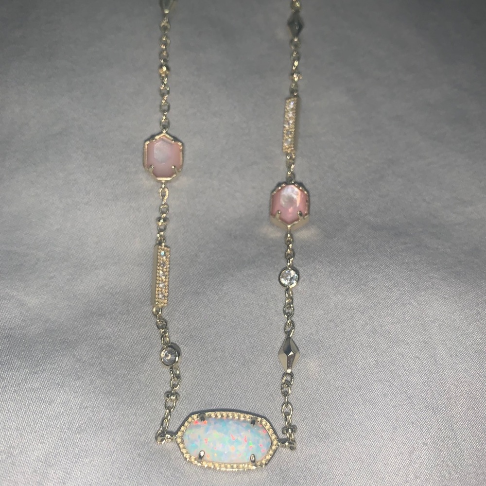 Kendra Scott Necklace